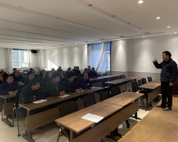 盛元煤業(yè)開(kāi)展“安全員”專(zhuān)項(xiàng)培訓(xùn)